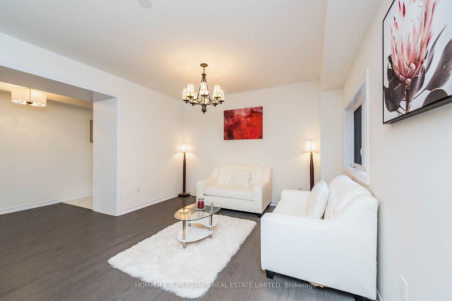 Resale Home, Detached, Innisfil, ON preview 4